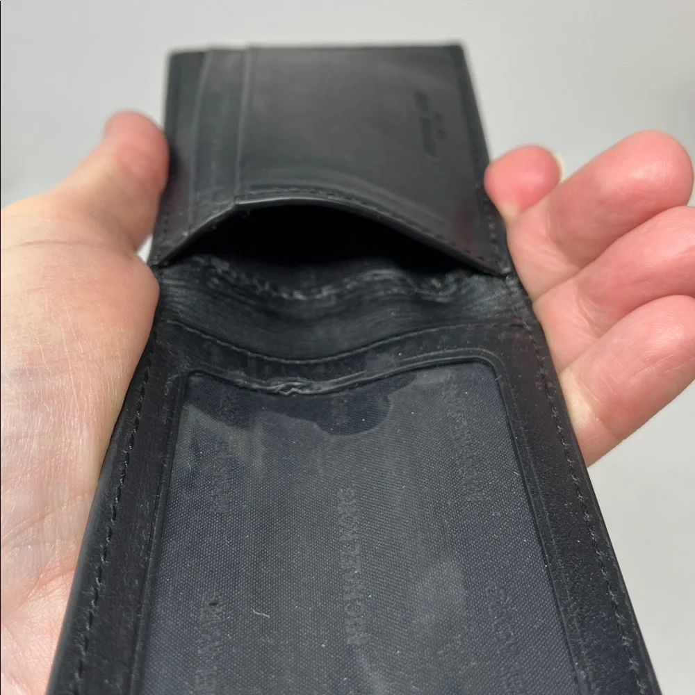 MICHAEL KORS CROC EMBOSSED BLACK LEATHER BI FOLD MENS SLIM WALLET